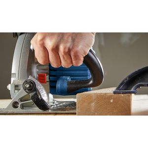 PROFACTOR 18V GKS18V-25CB14 <b>Connected</b>-Ready Kit 7-1/4 In. Power Circular Saw with 8 Ah High Power <b>Battery</b> - Product Image 2