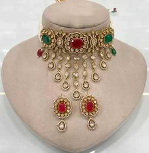 Hermoso Conjunto de Collar Gargantilla de Última Moda, Estilo Minimalista, Collar Tradicional Indio con Pendientes para Mujer, Perfecto para Fiestas - Product Image 5