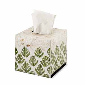 Boîte à mouchoirs classique en nacre pour une mise en scène de table de luxe, boîte rectangulaire en nacre avec couvercle et finition en coquille naturelle - Product Image 4