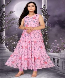 Fusion de mode: Style pakistanais Salwar Kameez - Fusion de styles traditionnels et modernes, créant une mode chic et élégante - Product Image 1