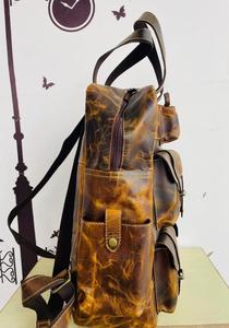 Sur mesure Élevez votre voyage Sacs à dos en cuir élégants et durables. Idéal pour les étudiants professionnels ou les voyageurs - Product Image 4