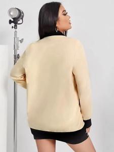 Nouvelle veste bomber courte pour femmes, personnalisation OEM, broderie de logo, vestes de baseball, vente en gros en usine - Product Image 5