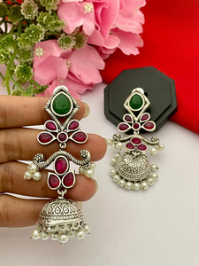 Pendientes de latón étnicos indios tradicionales de alta calidad para niñas y mujeres, ideales para ocasiones especiales, bodas, acabado Premium - Product Image 6