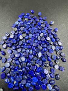 Haute qualité en vrac 8x10mm naturel Lapis Lazuli pierre précieuse lisse bleu forme ovale Cabochon pour la fabrication de bijoux en gros gemmes - Product Image 3