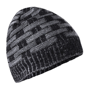 Bonnet en tricot personnalisé de haute qualité à faible MOQ, avec logo brodé, tendance et très demandé, services OEM ODM - Product Image 4