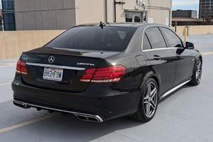 MERCEDES-BENZ E63 S AMG SEDÁN 2014 USADO, VOLANTE A LA IZQUIERDA/DERECHA - Product Image 4