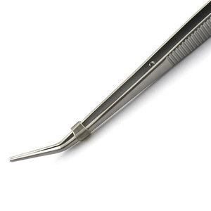 Pinzas quirúrgicas Meriam de 16cm con punta dentada en ángulo de tejido blando - Product Image 2