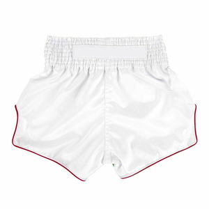 Shorts de boxe chauffants, conçus pour la résistance, aidant les combattants à se préparer et à rester prêts lors des combats. - Product Image 2