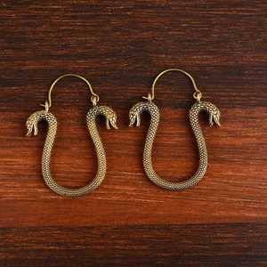 Pendientes de Aro con Diseño de Serpiente, Moda 2024, Joyería Gótica de Latón para Mujer, Acabado Plateado Oxidado, Diseño de Reptil, Venta al Por Mayor/OEM - Product Image 6