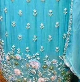 ซาลวาร์ Kameez ปักด้วยมือจากนักออกแบบสมัยใหม่สำหรับผู้หญิงอินเดียดั้งเดิมป้องกันแสงแดดคุณภาพสูง - Product Image 3