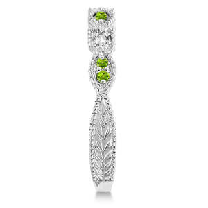 Anillo Apilable Vintage de Oro Blanco de 14K con Diamantes y Peridoto de 0.15ct - Elegantes Anillos de Diamantes Vintage - Product Image 5