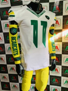 Uniforme de football américain de haute qualité, pantalon en jersey brodé personnalisé par sublimation, chaussettes rembourrées, design respirant, nom du joueur - Product Image 6