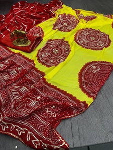 Sari traditionnel pur en georgette de Jaipur imprimé Bandhani avec pallu, motif éléphant, dentelle Samosa Gota, par Dhwaja Export - Product Image 4