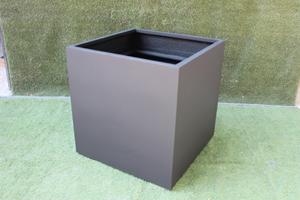 Macetas de Jardín Modernas y Lujosas KNT, Nuevas y Más Vendidas, de FRP Marrón Irrompible, Ligeras, con Acabado Rústico - Product Image 4