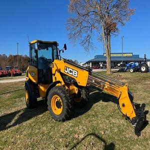 Minicargadoras JCB 220 de calidad superior construidas para trabajos difíciles, compre hoy y experimente un rendimiento fiable y resistente - Product Image 3