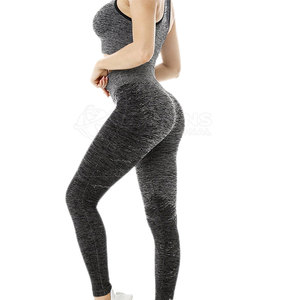 Ensemble de yoga deux pièces pour femmes, ensemble de yoga avec haut court, ensemble de yoga très élastique pour le confort pendant l'entraînement - Product Image 6