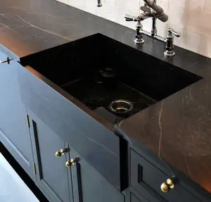 himalayan black marble