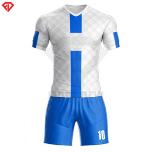 Nouveaux uniformes de football personnalisés imprimés, 100% coton respirant, logo personnalisé, vêtements de sport de qualité supérieure - Product Image 5