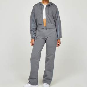 ชุดวอร์มครอปสีเทาแบบใหม่ล่าสุด พร้อมปักโลโก้ตามสั่ง ดีไซน์ขอบเย็บ สำหรับผู้หญิง สไตล์ลำลอง แฟชั่นไฮสตรีท ชุดจ็อกเกอร์ - Product Image 1