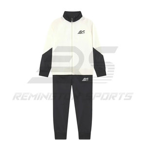 Vente en gros d'usine de polyester | Survêtement pour enfants | Survêtement de haute qualité avec Logo personnalisé pour enfants - Product Image 6