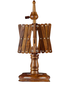 เครื่องม้วนด้ายแบบใช้มือหมุนแบบพกพาสำหรับการจัดการเส้นด้ายถักโครเชต์ - Product Image 5