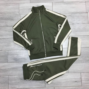 2025 último estilo hecho a medida Logo diseño impreso hombres chándal fabricación profesional ropa deportiva de invierno de Pakistán - Product Image 4