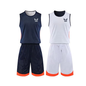 Concevez votre propre uniforme de basket-ball réversible en tissu doux - Product Image 1