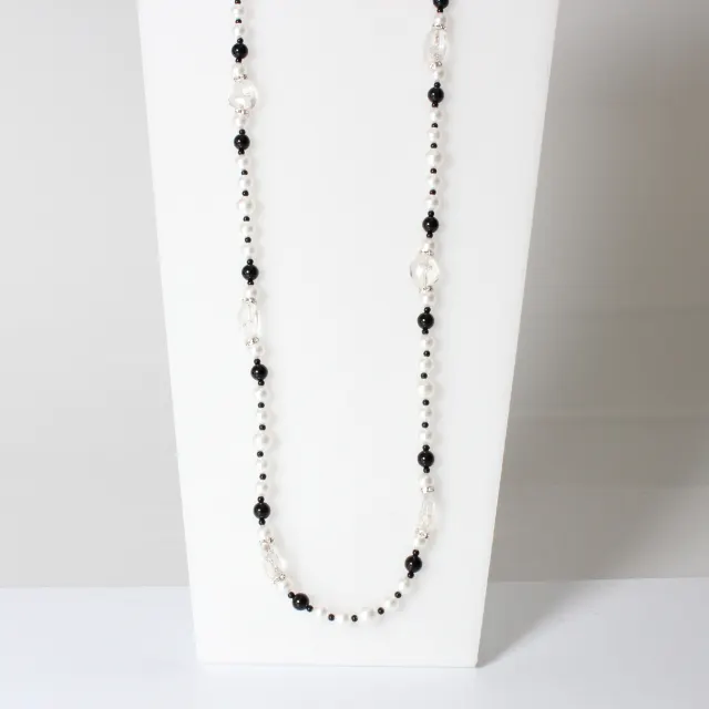 Long multi beads necklace handmade in Italy made of small pearl beads very elegant style for important occasions