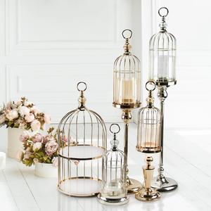 Candelabros plateados brillantes Candelabro en forma de jaula hecho a mano con base con pies y portavelas con logotipo personalizado - Product Image 6