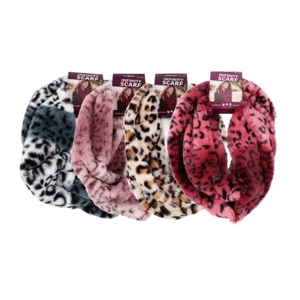 Écharpe en fausse fourrure 44293, accessoire luxueux pour le confort et le style - Product Image 1
