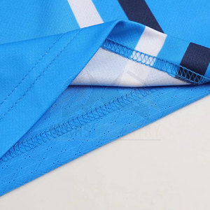 Meilleur prix unisexe enfants basket uniforme 100% Polyester léger décontracté imprimé Logo nom Shorts ensemble coupe automatisée - Product Image 4