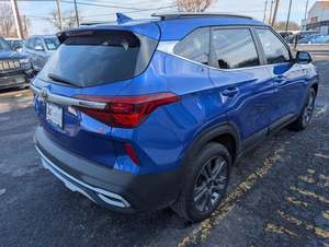 KIA Seltos S FWD Plus 2021 Usado en Buen Estado, Sin Accidentes, Conducción Izquierda/Derecha - Product Image 5