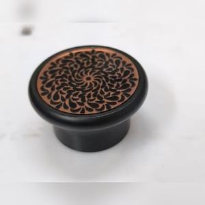 Perilla de Gabinete de Aleación de Zinc Negro Mate con Diseño de Remolino de Cobre, Herraje Moderno, Duradero y Ecológico para Muebles de Cocina - Product Image 6