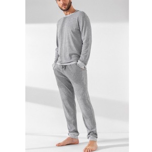 เสื้อยืดแขนยาวคอกลมสำหรับผู้ชายเสื้อยืดกีฬาเทรนด์สตรีทปรับแต่งได้จากซัพพลายเออร์ - Product Image 3