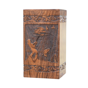 โกศเผาไม้แกะสลักทำด้วยมือสำหรับผู้ใหญ่ขี้เถ้าพร้อมดีไซน์ตกปลา - Product Image 5