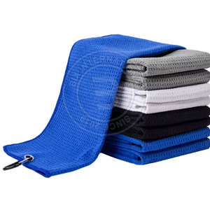 Toalla de golf tipo waffle, tamaño personalizado, duradera, para una eliminación efectiva de la suciedad en las ranuras de las palas de hierro, en venta. - Product Image 4