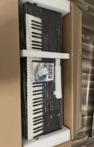 NOUVEAU Clavier arrangeur professionnel KORG PA5X 76 touches – Vente en gros - Product Image 3