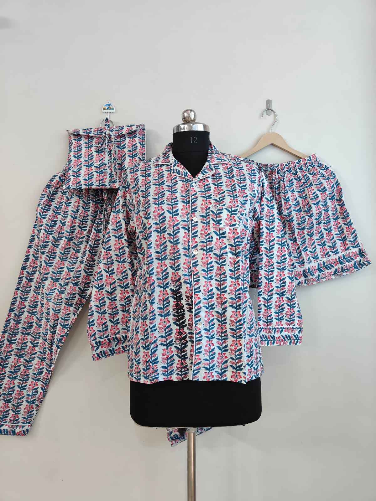 ดูภาพนี้