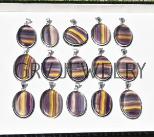 Vente en gros de pendentifs ethniques en argent sterling 925 faits à la main en lot de pierres précieuses en fluorite naturelle pour les mariages, les anniversaires et les fêtes - Product Image 1