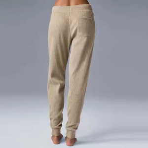 Pantalon de jogging mi-long décontracté pour femme, 100% coton côtelé, anti-froissement, extensible, respirant, avec ourlets élastiques, pour un usage quotidien, coupe fuselée - Product Image 5