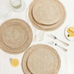 Vente en gros de napperons tissés ronds naturels et de napperons en osier tapis en jonc de mer napperon en rotin décorations de table tapis - Product Image 5