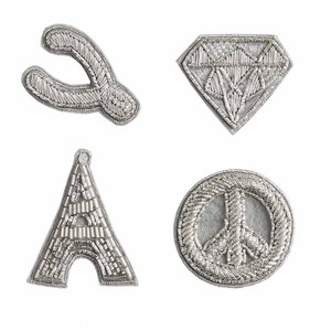 Alta calidad DIY 3D bordado a mano enchufe eléctrico Pin joyería parches Francia lingotes con cable Blazer broches nueva insignia de tela - Product Image 3