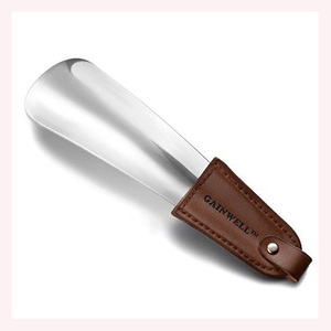 Cuerno de zapato de latón de lujo con mango ergonómico esculpido Accesorio de zapato elegante y duradero para un ajuste sin esfuerzo - Product Image 3