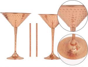 Globlets de Martini en cuivre pur martelé faits à la main avec anneau de renfort exquis et pailles en cuivre pur Ensemble de verres de 2 / 9.5 Oz - Product Image 3