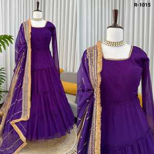 Vestidos Anarkali de estilo indio con elegante tejido de imitación de georgette, cómodo interior y volantes, disponibles en tallas grandes. - Product Image 6