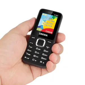 デュアルSIMカードスロット1.77インチスクリーンGSM携帯電話在庫あり短納期UNIWAE1801低価格キーパッド携帯電話デバイス