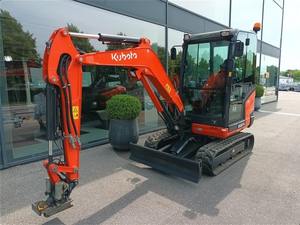 Mini-excavatrice Kubota KX027-4, 2,7 tonnes, excavatrice compacte hydraulique pour travaux de construction, d'aménagement paysager et agricoles - Product Image 5