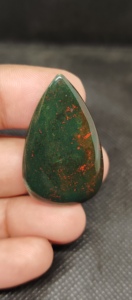 Piedra preciosa de cabujón de jaspe de sangre natural, verde y rojo, tamaño mixto de 5-8mm para la fabricación de joyas - Product Image 3