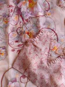 Crêpe de soie brillante en polyester doux du fabricant Georgette mousseline de soie organza tissu tissé motif uni pour la fabrication de robes pour saree - Product Image 3