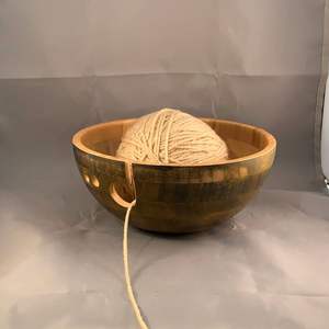 Porte-fil design antique bol de fil en bois artisanal fini naturel tricoteuses légères petit outil de tricot sans enchevêtrement - Product Image 3